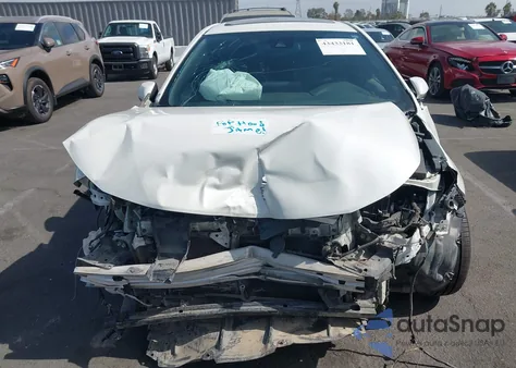 2021 Toyota Corolla Se из США, поврежденный, VIN 5YFP4MCE9MP097907